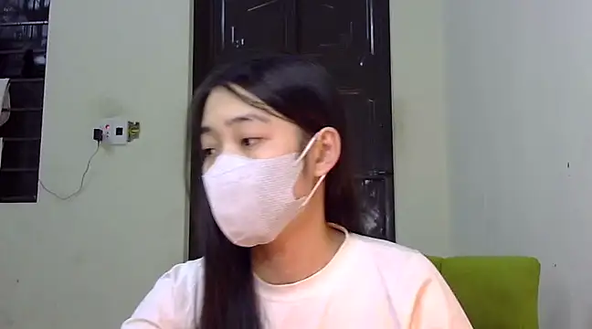 DA-EUN online show from 02/24/25, 08:06