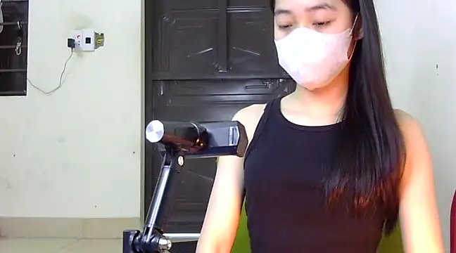 DA-EUN online show from 02/27/25, 03:14