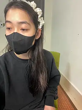 DA-EUN online show from 03/02/25, 08:48