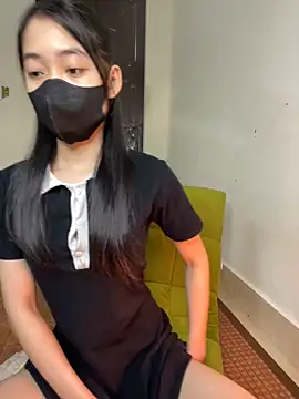 DA-EUN online show from 03/08/25, 02:45