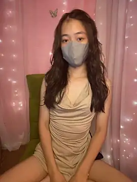 DA-EUN online show from 09/17/25, 02:41