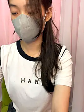 DA-EUN online show from 09/18/25, 03:47