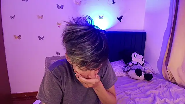 9 Fernanda 9 online show from 11/20/25, 07:52