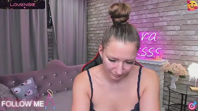 SarahCoksss online show from 01/26/25, 08:36