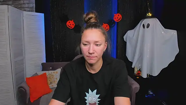 SarahCoksss online show from 10/30/25, 12:56