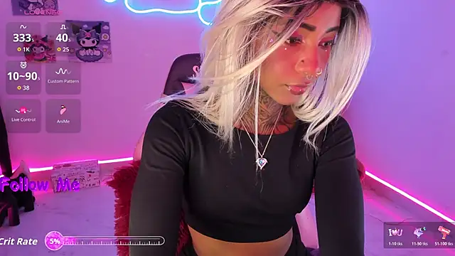 Snapshot of AshantiiSweet chatting on 10/28/25, 09:39 AshantiiSweet online show from 10/28/25, 09:39