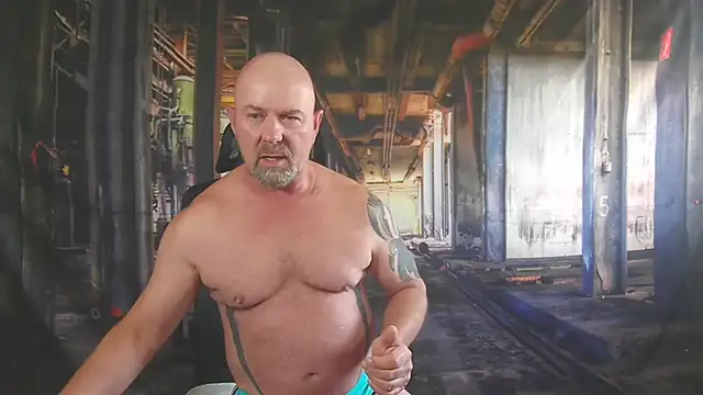 ManlyPrisonGuy online show from 06/03/26, 02:33