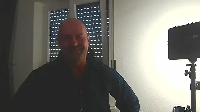 ManlyPrisonGuy online show from 07/16/26, 02:12