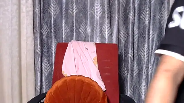 sexy-simmy online show from 09/24/25, 11:30