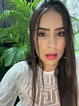 Mau White online show from 12/17/25, 10:49