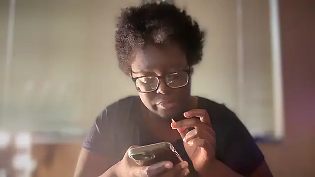 Yagurl  west online show from 01/31/25, 09:05