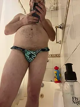 Snapshot of SrMonopolio chatting on 02/22/25, 07:56 SrMonopolio online show from 02/22/25, 07:56