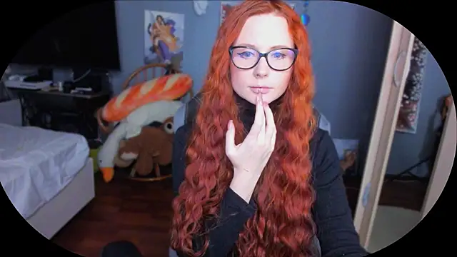 Snapshot of KlementinaBbG chatting on 12/10/24, 08:27 KlementinaBbG online show from 12/10/24, 08:27