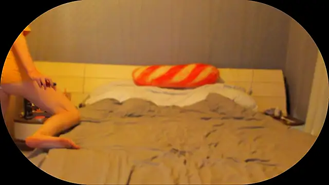 Snapshot of KlementinaBbG chatting on 12/20/24, 08:55 KlementinaBbG online show from 12/20/24, 08:55