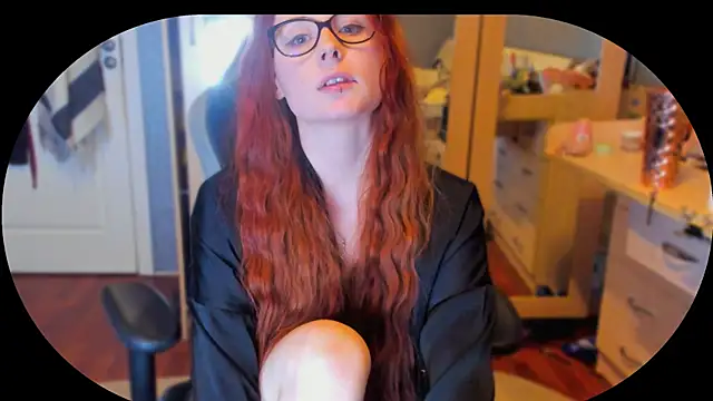 Snapshot of KlementinaBbG chatting on 02/05/25, 07:53 KlementinaBbG online show from 02/05/25, 07:53