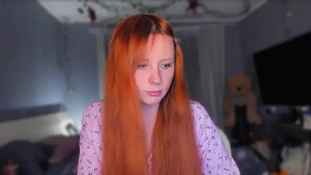 KlementinaBbG online show from 04/06/26, 08:21