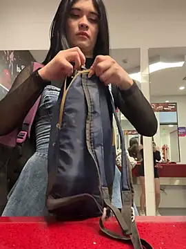ambar-adaams online show from 06/11/26, 12:32