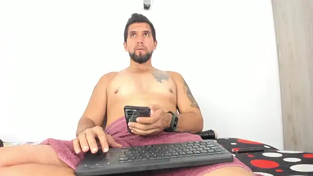 JULESLAKES online show from 12/23/25, 02:09