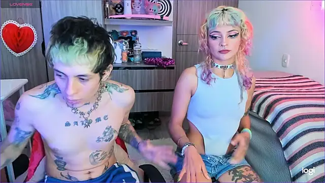 badeyes crazygoat online show from 02/18/26, 09:33