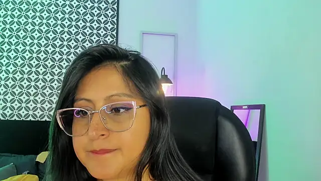 Snapshot of Amber_gold_ chatting on 06/05/26, 06:52 Amber gold online show from 06/05/26, 06:52