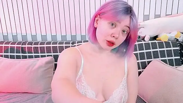   KawaiiYuki   online show from 02/23/26, 06:33