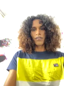 lau sil online show from 10/29/25, 10:11