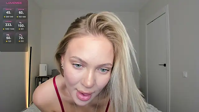 sarahphyllis online show from 04/24/26, 08:55