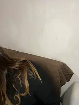 Novababy18 online show from 03/21/25, 12:29