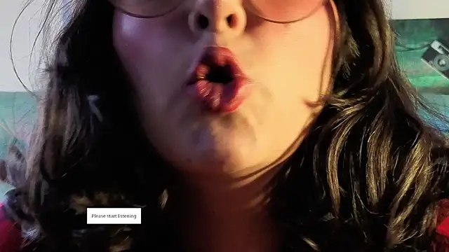 Paola Lyon  online show from 02/16/26, 12:01