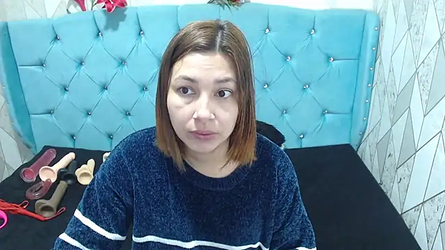 AdaFawxx online show from 02/18/25, 01:10