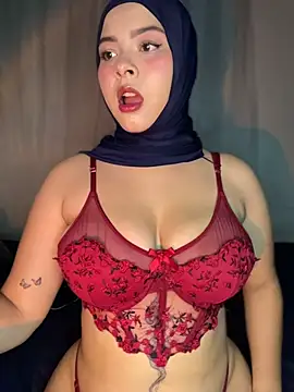 aneesa darzi online show from 11/08/25, 11:47