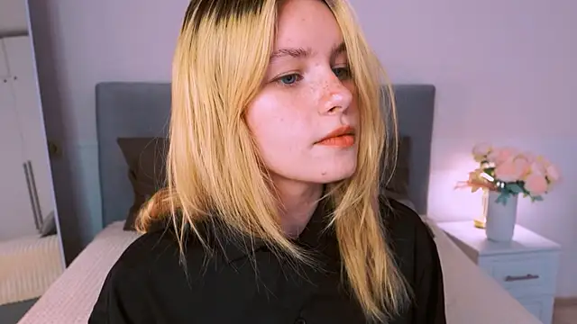 FapClubFamm online show from 10/10/25, 06:07