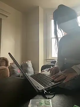 Chloexx69 online show from 11/21/25, 02:27