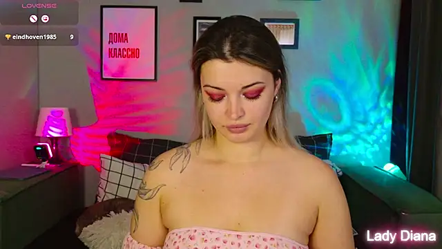 LancasterLady online show from 11/11/25, 01:33