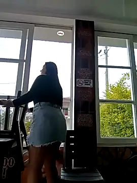 my-kitty online show from 02/10/25, 09:25