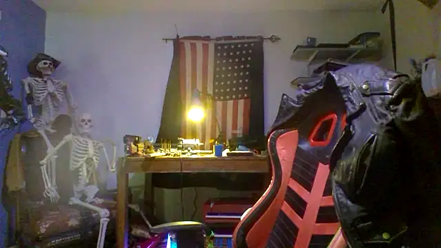 Woodywoodsup1 online show from 11/08/25, 05:51