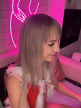 MiaMinx online show from 12/30/24, 11:17