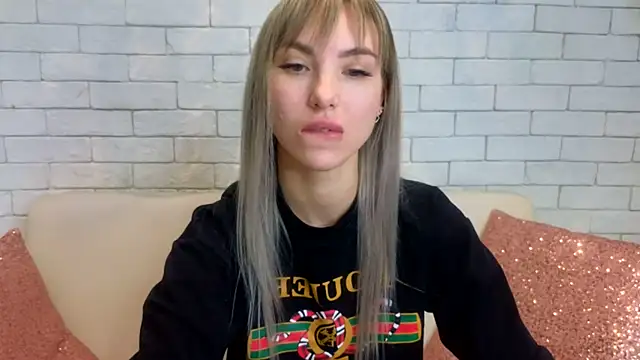 MiaMinx online show from 02/12/25, 01:52