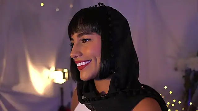 JulietaWinona online show from 12/05/24, 10:23