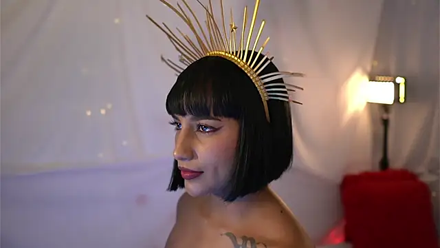 JulietaWinona online show from 01/26/25, 10:13