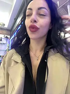 Chloe Ricci online show from 03/31/26, 03:56