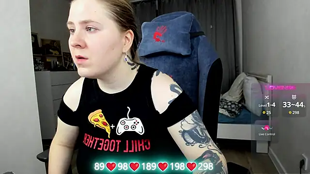 Olivia Munk online show from 01/07/26, 06:54