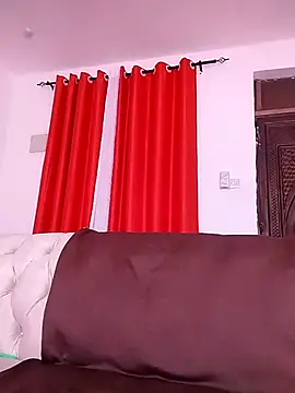 Kamdollie online show from 02/02/25, 07:09