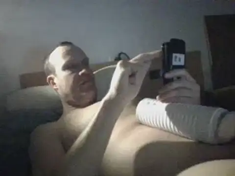 dlvis12 online show from 02/10/25, 08:00