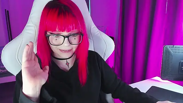 Yumi Youkai online show from 12/02/24, 07:25