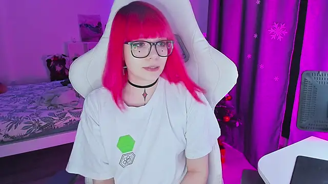 Yumi Youkai online show from 12/16/24, 04:02