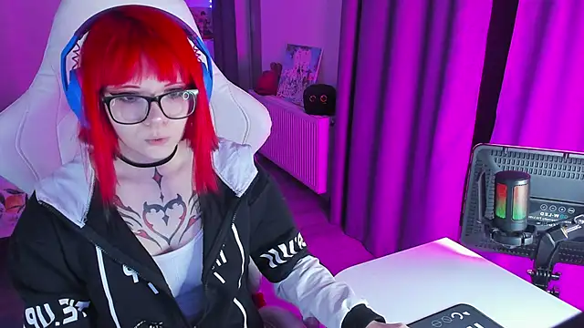 Yumi Youkai online show from 01/24/25, 09:37