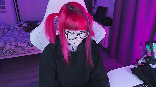 Yumi Youkai online show from 10/16/25, 09:38