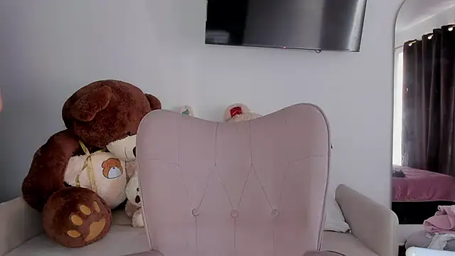 selene king2 online show from 04/28/26, 01:27