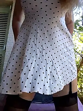 Snapshot of SexyMichellexo chatting on 09/22/25, 11:56 SexyMichellexo online show from 09/22/25, 11:56